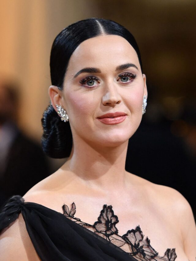 Katy Perry Spotted with Birkin Bag as Real Estate Trial Begins
